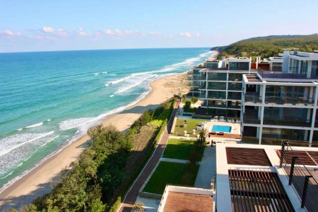Appartement Sea View Penthouse à Obzor Extérieur photo