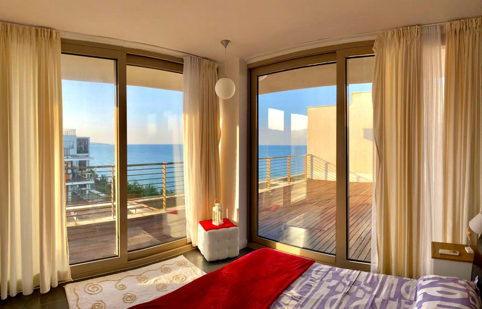 Appartement Sea View Penthouse à Obzor Extérieur photo
