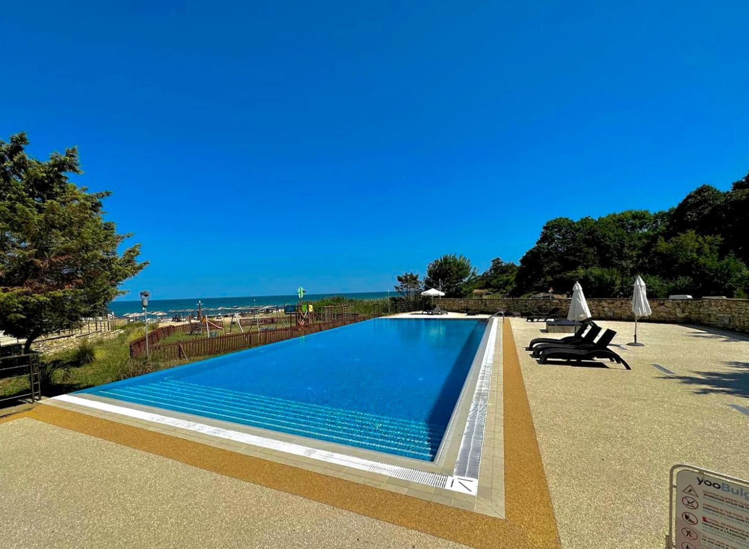 Appartement Sea View Penthouse à Obzor Extérieur photo