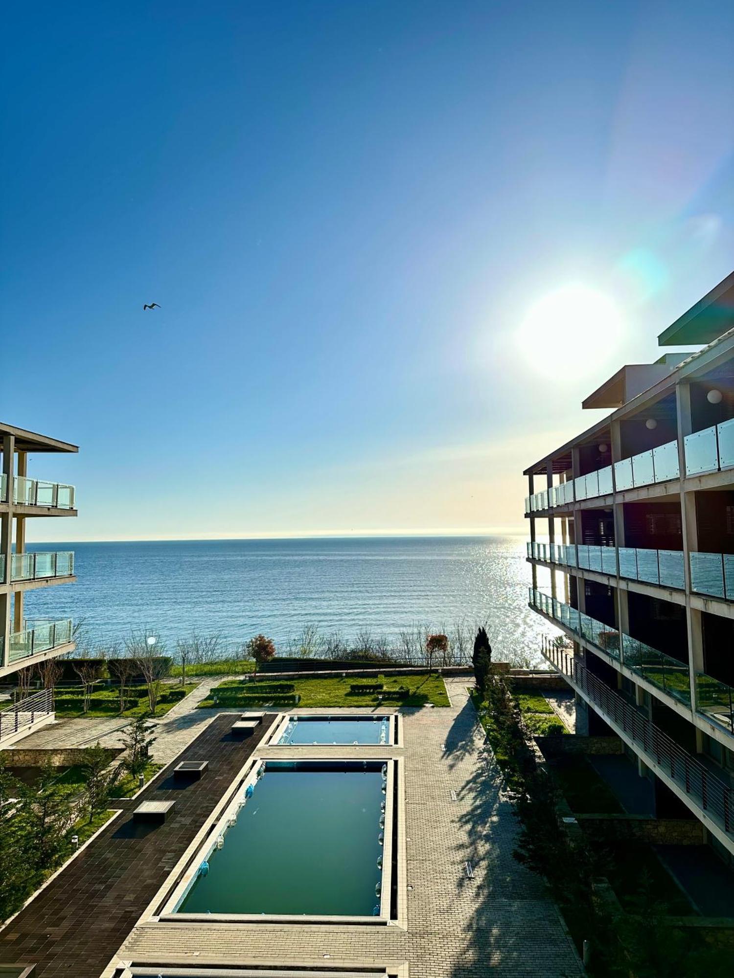 Appartement Sea View Penthouse à Obzor Extérieur photo